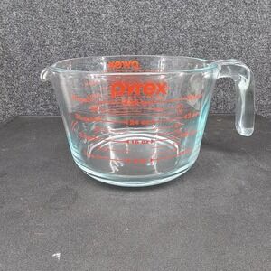 Pyrex 4 Cup 32 Oz. Glass Measuring Cup Mixing Bowl Red Letter Made in USA